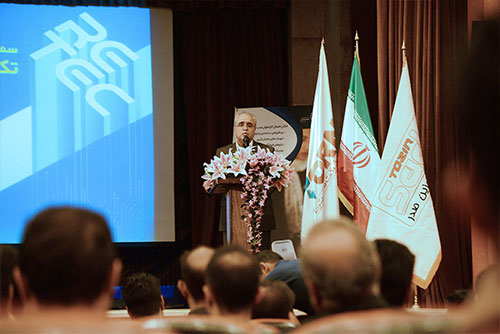 مهندس دیانتی در همایش تکنولوژیهای فروشگاهی مهندس دیانتی در همایش تکنولوژیهای فروشگاهی
